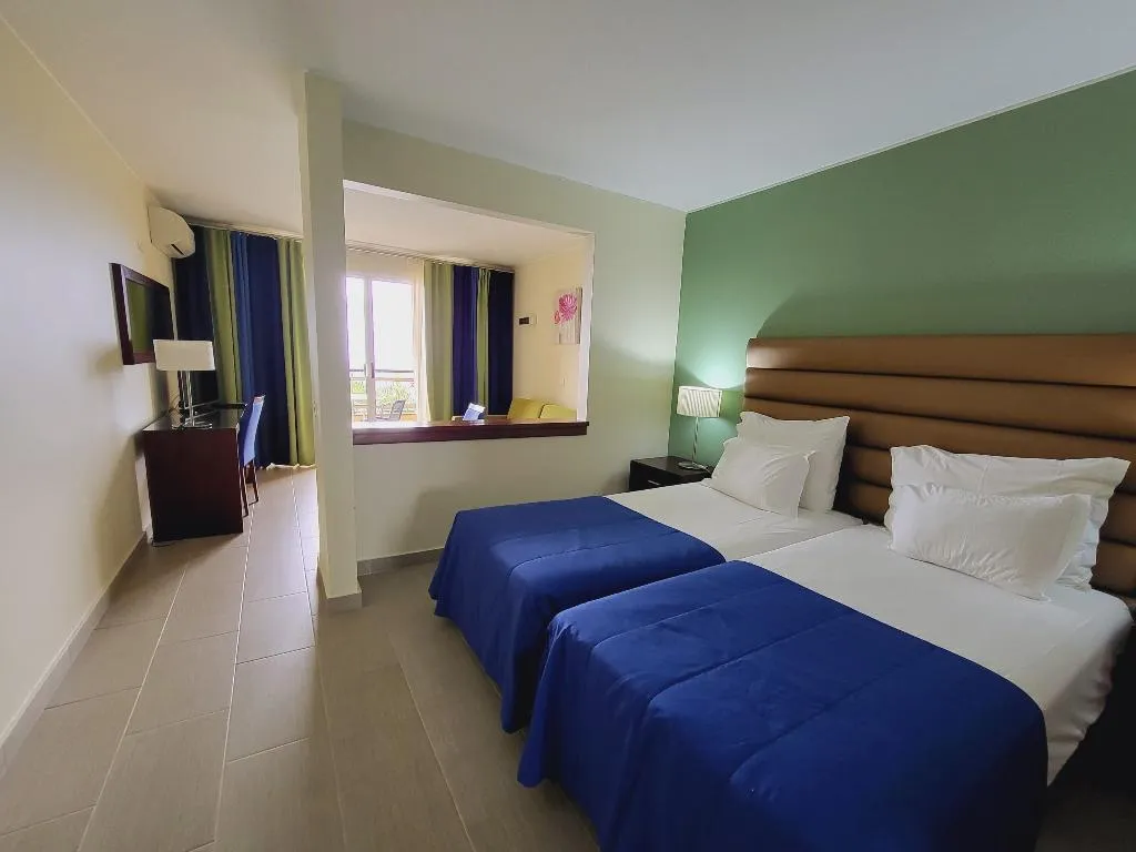 JUNIOR SUITE SEA VIEW Room, Cais da Oliveira, Madeira