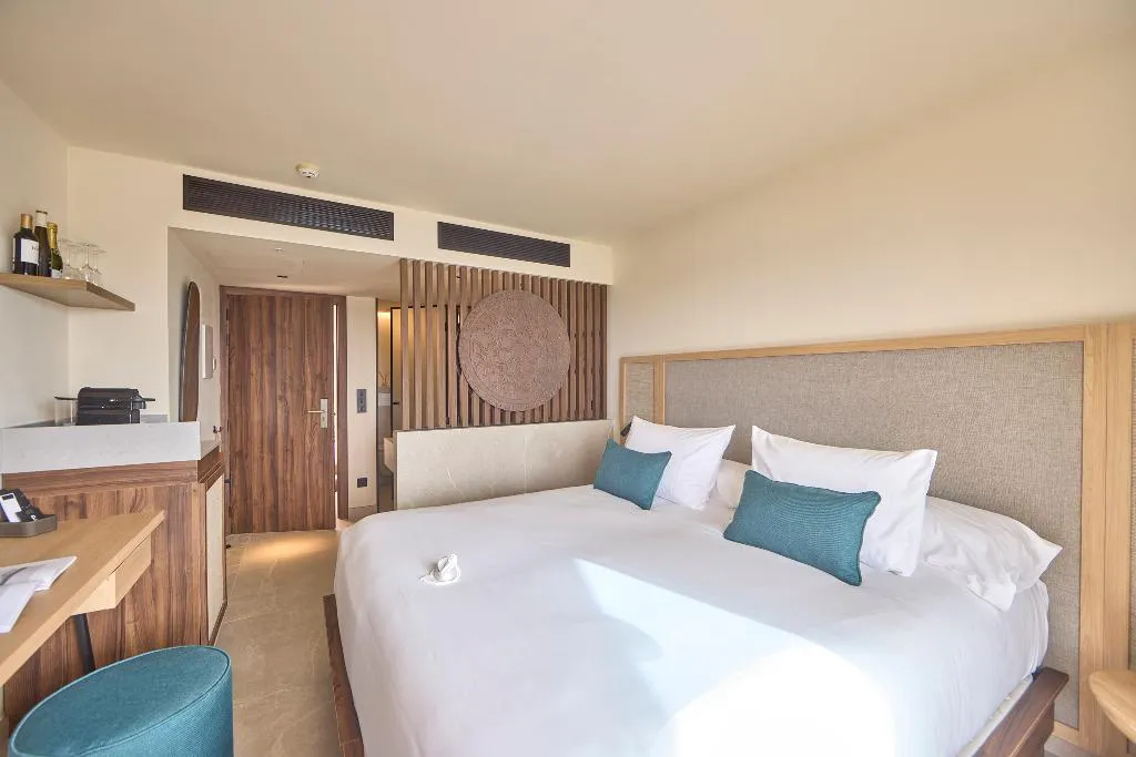 Room, Purobeach Resort Santa Ponsa, Majorca