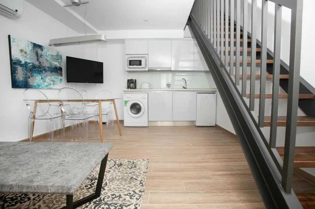 Room, Feelathome Ma Rtires Apartments, Costa Del Sol