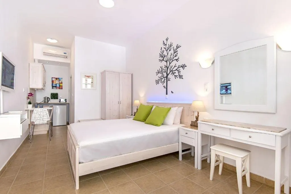 Room, Lindos Harmony Suites, Rhodes