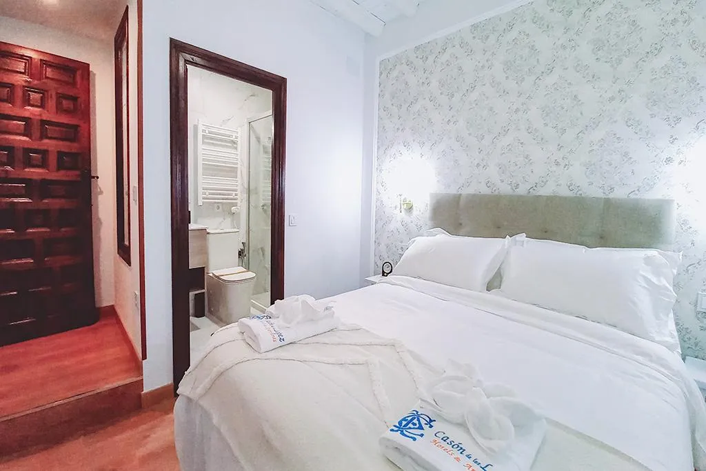 APARTMENT TWO DOUBLE BEDS Room, Cason De Los Lopez Apartments, Madrid
