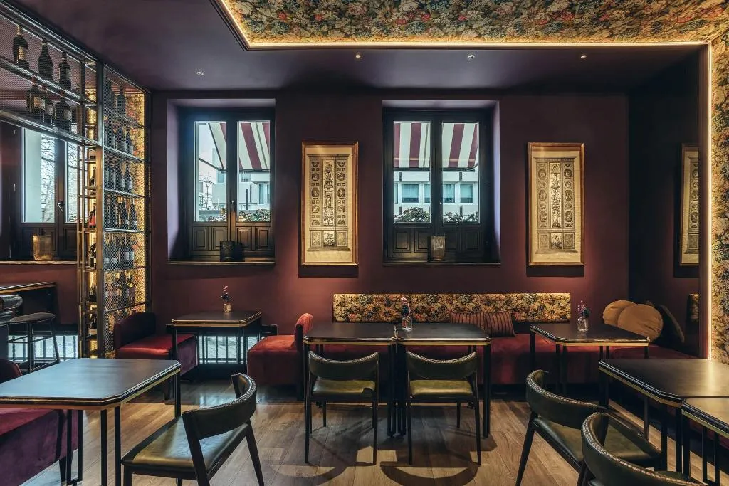 Restaurant, One Shot Luchana 22, Madrid