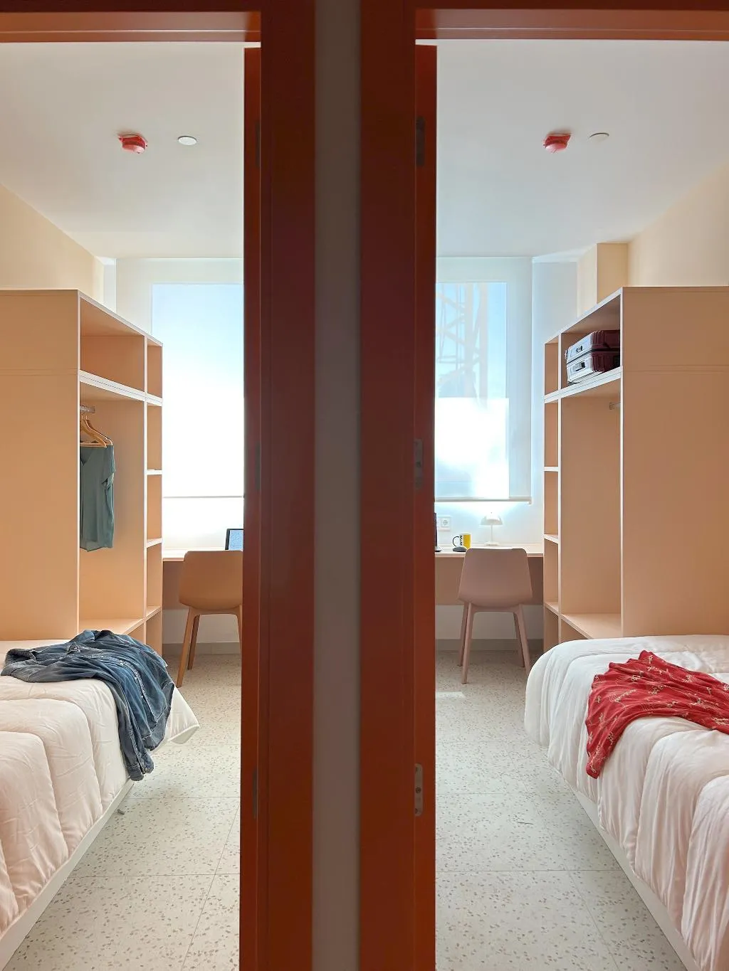 DOUBLE TWO BEDS Room, Loop Home Tower Burjassot Hotel ***, Valencia
