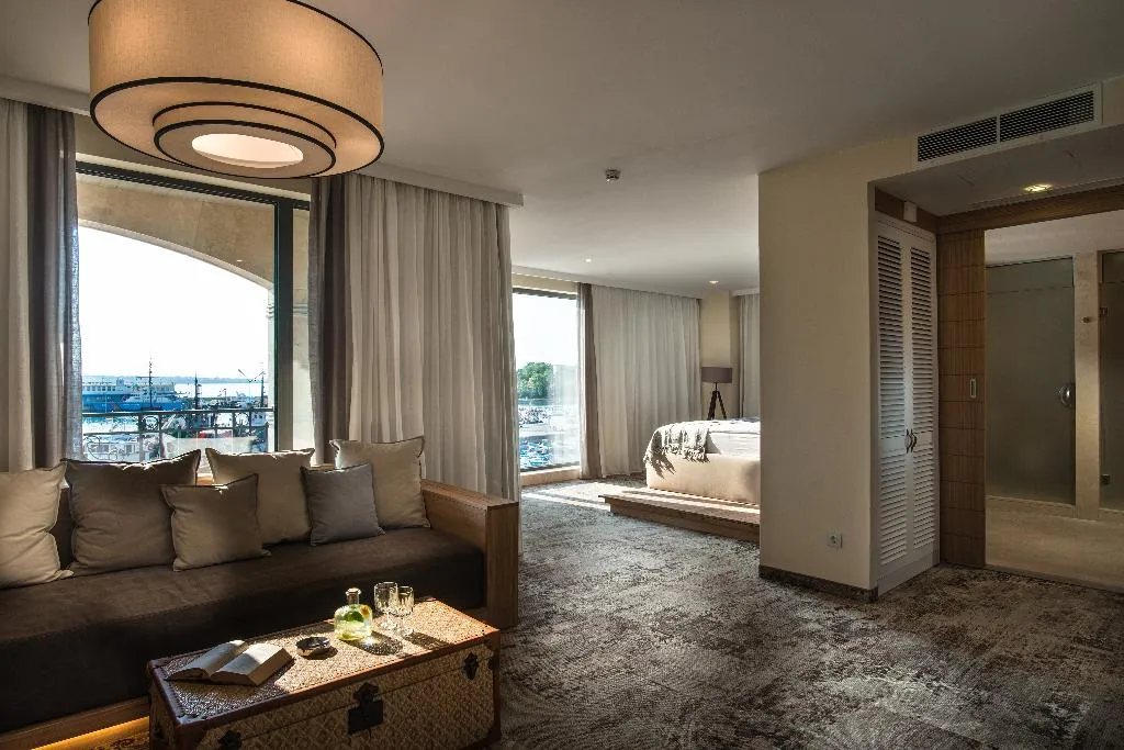 APARTMENT SEA VIEW Room, Blu Bay Boutique Hotel, Bourgas