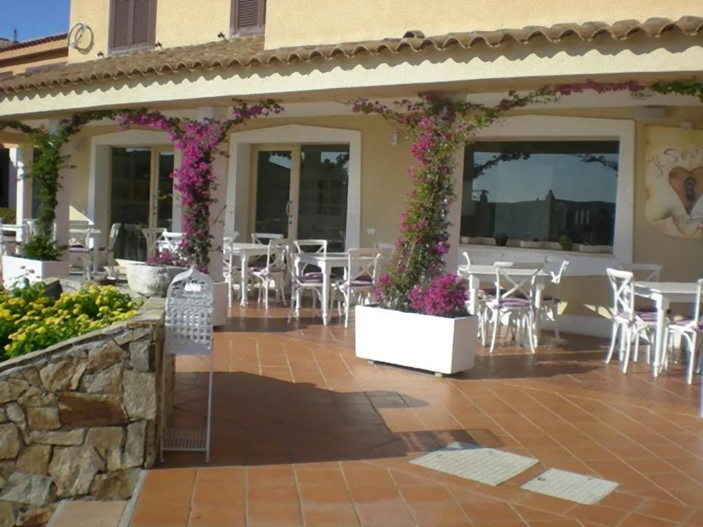 Terrace, BAIA de BAHAS - Apartments, Olbia