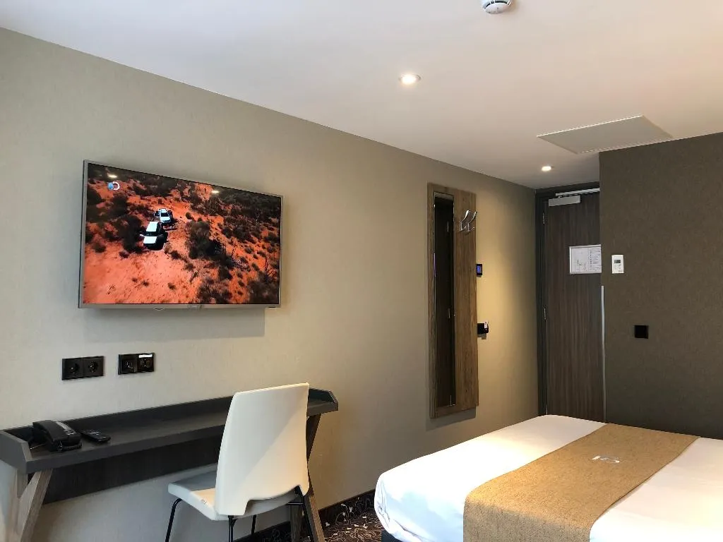 DOUBLE STANDARD Room, Xo Hotels Infinity, Amsterdam