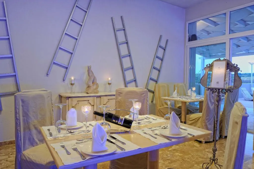 Restaurant, Paradise Island Villas, Crete