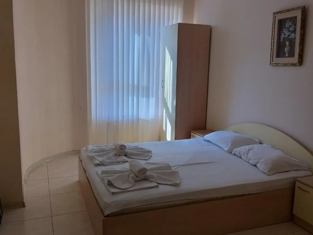 APARTMENT TWO BEDROOMS Room, Perla Apartments, Bourgas