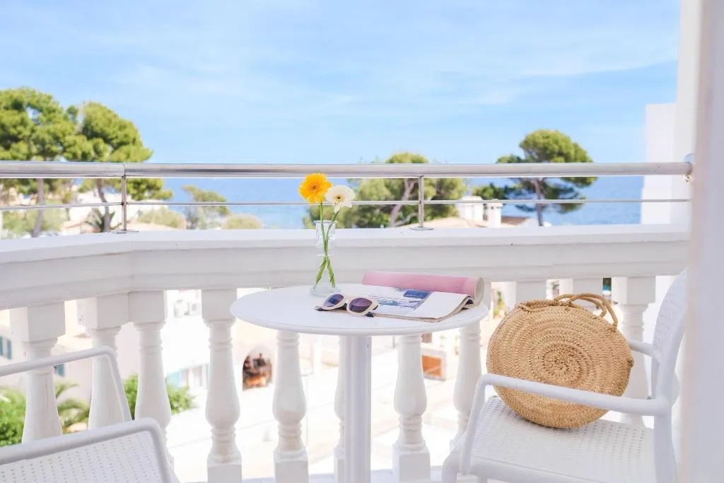 Room, Welikehotel Triton Beach, Majorca