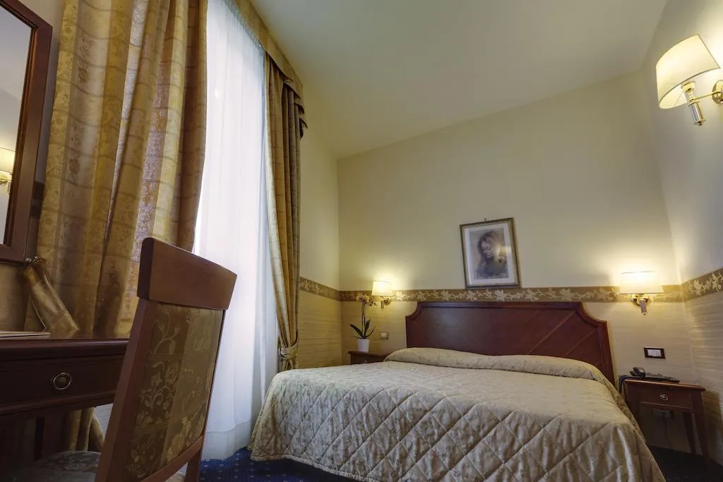 Double or Twin STANDARD Room, Arizona, Florence
