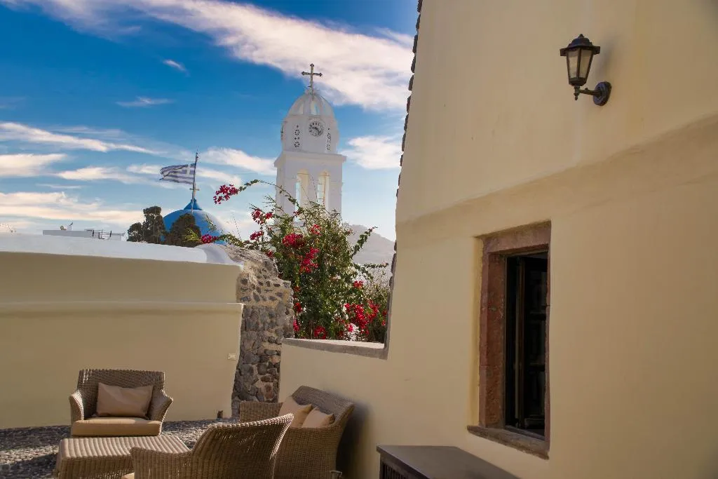 VILLA THREE BEDROOMS WITH PRIVATE POOL Room, Santorini Heritage Villas & Mansions, Santorini