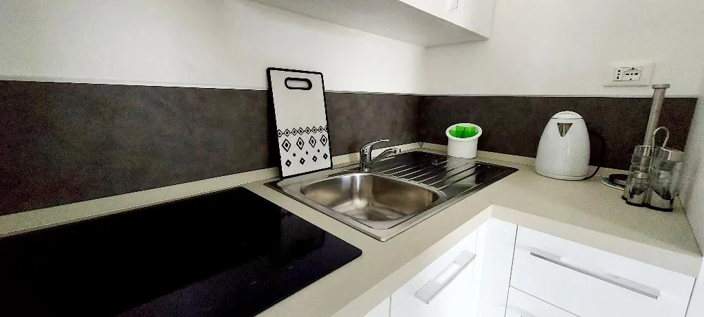 APARTMENT STANDARD Room, Appartamenti Castelsardo E Lu Bagnu, Cagliari
