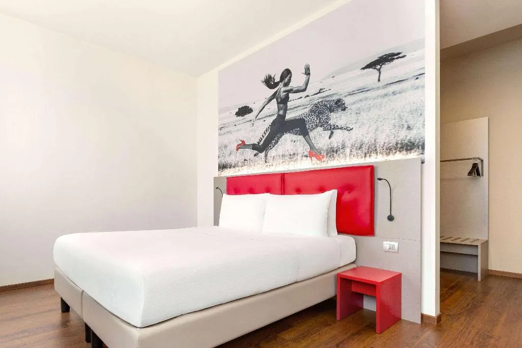 SINGLE COMFORT Room, Amedia Milan, Trademark Collection by Wyndham, Milan