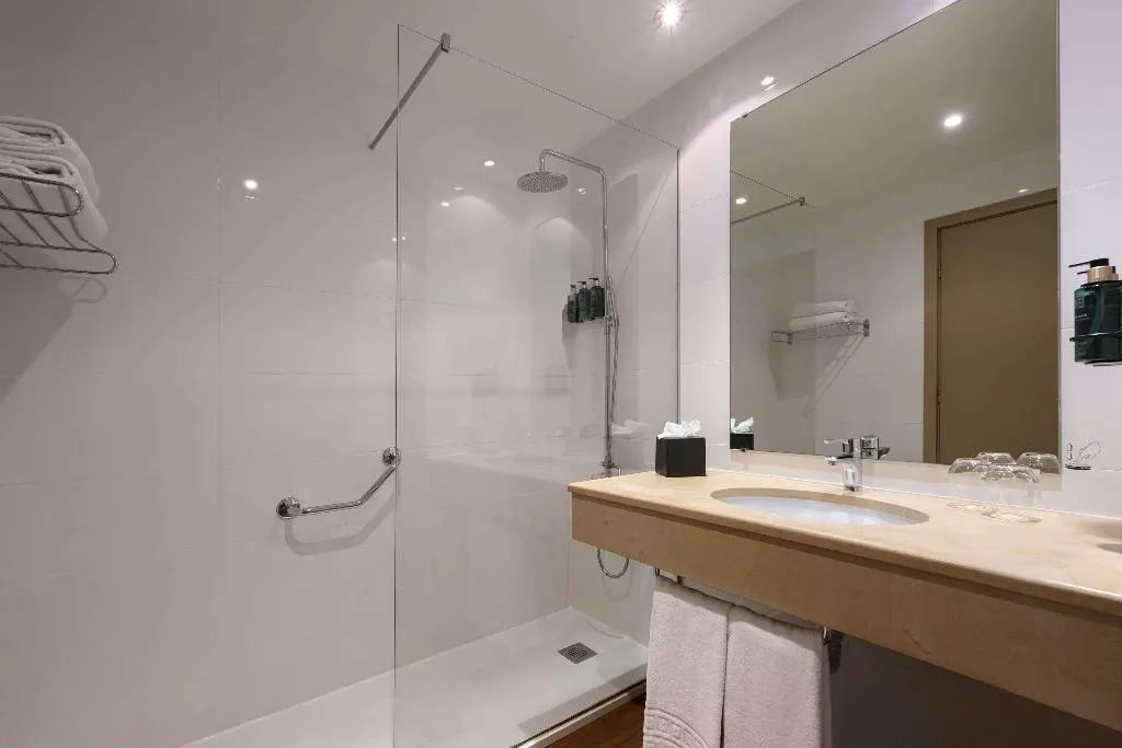 Room PREMIUM Room, Melia Lisboa Oriente, Lisbon