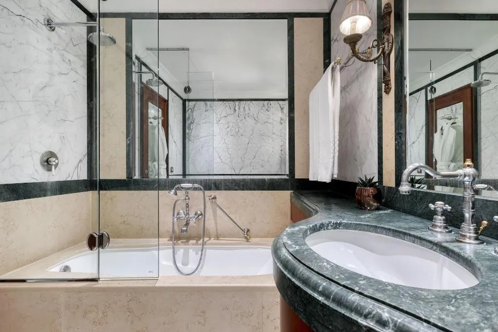 Room, Grande Bretagne, A Luxury Collection Hotel, Athens