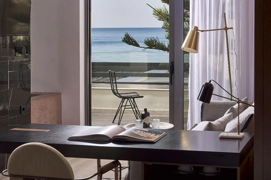 Room, Dyo Suites, Crete