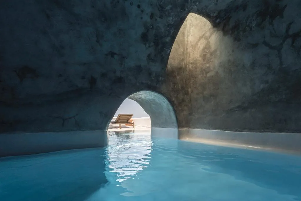 SUITE GRAND Room, Homeric Poems, Santorini