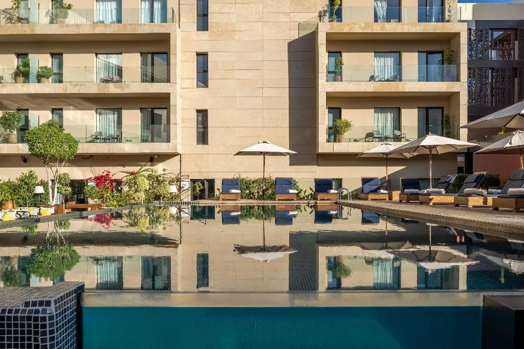 Pool, Radisson Blu Hotel Marrakech Carré Eden, Marrakech