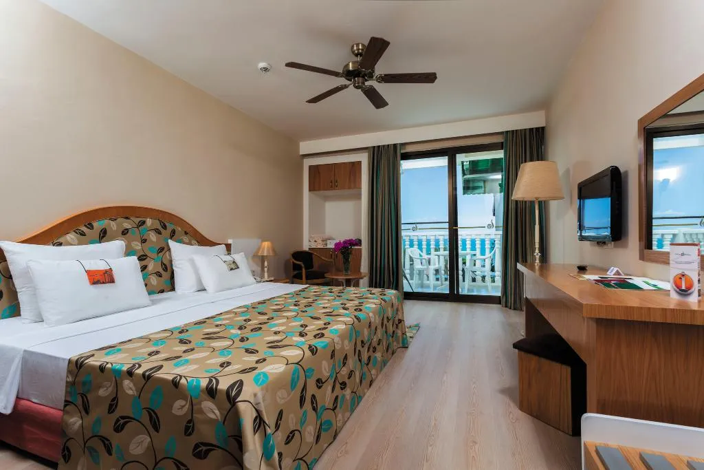 DOUBLE SIDE SEA VIEW Room, Defne Star, Antalya