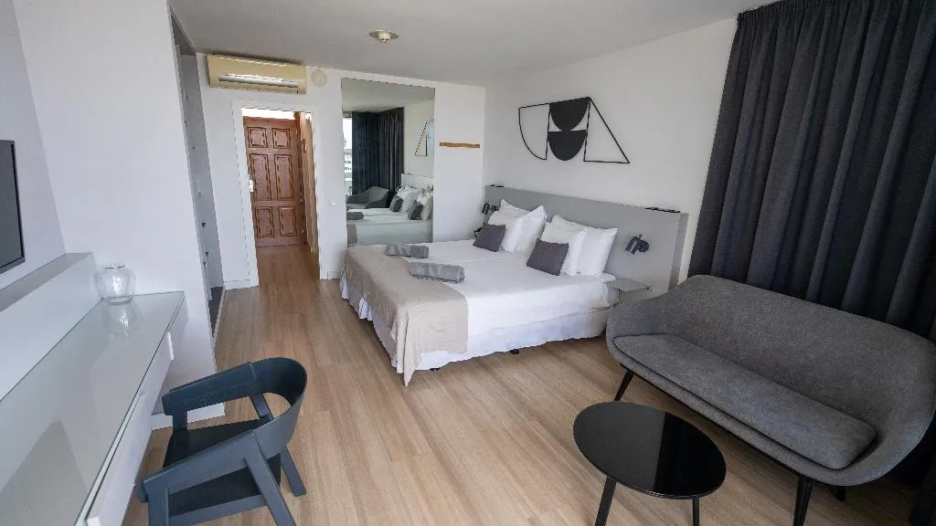 JUNIOR SUITE STANDARD Room, Coral Suites & Spa, Tenerife