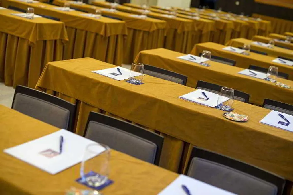 Conferences, Radisson RED Madrid, Madrid