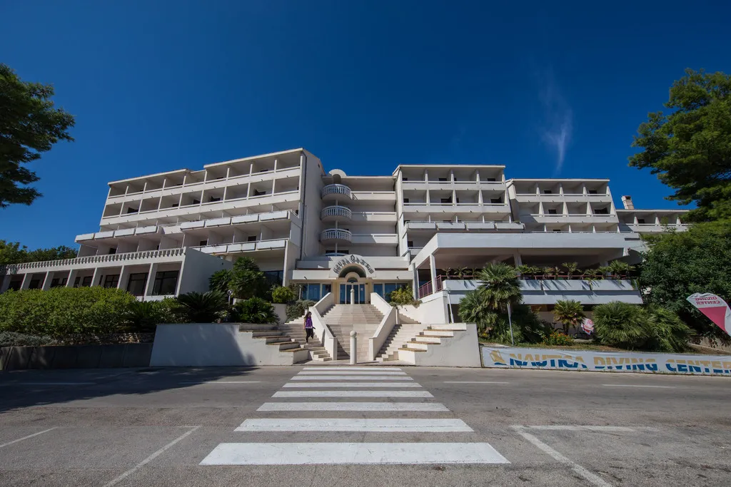 General view, Issa, Split