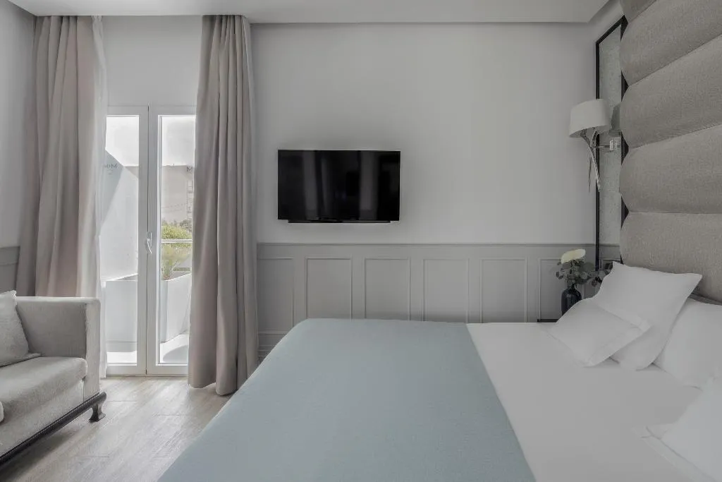 Double or Twin DELUXE WITH TERRACE Room, MiM Ibiza by Melia Collection, Ibiza