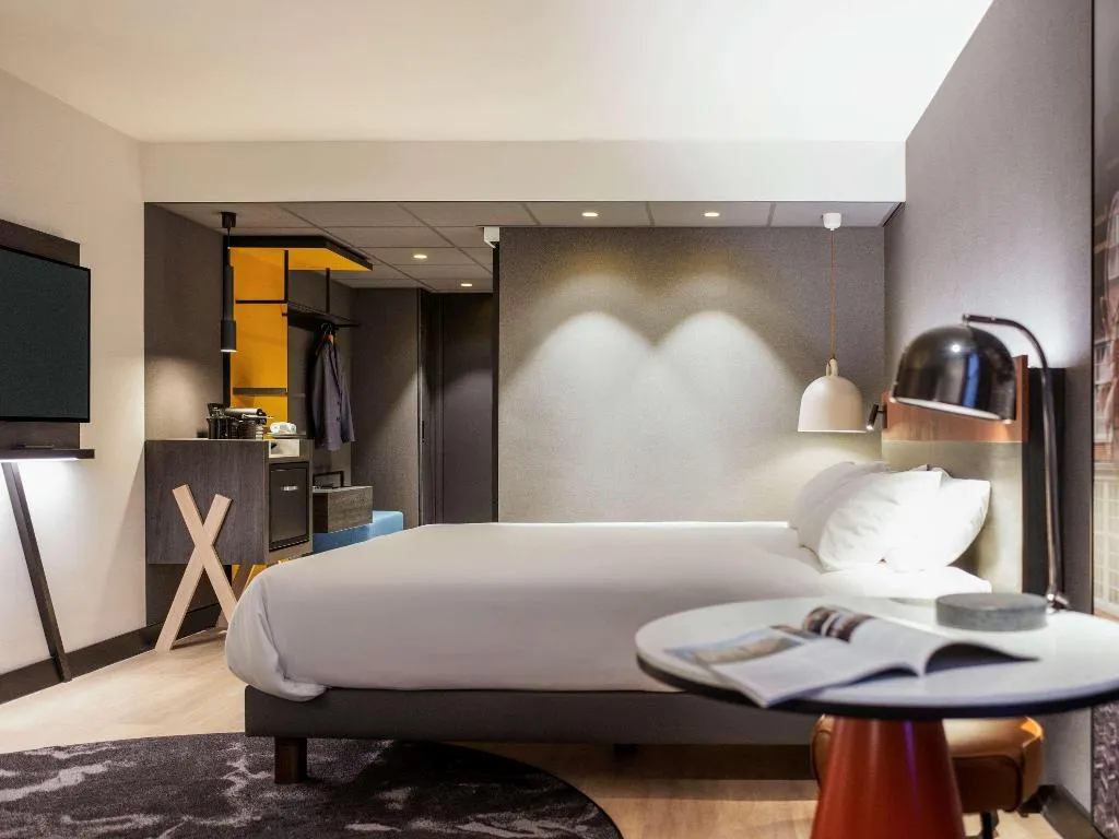 DOUBLE CLASSIC Room, Mercure Amsterdam City Hotel, Amsterdam