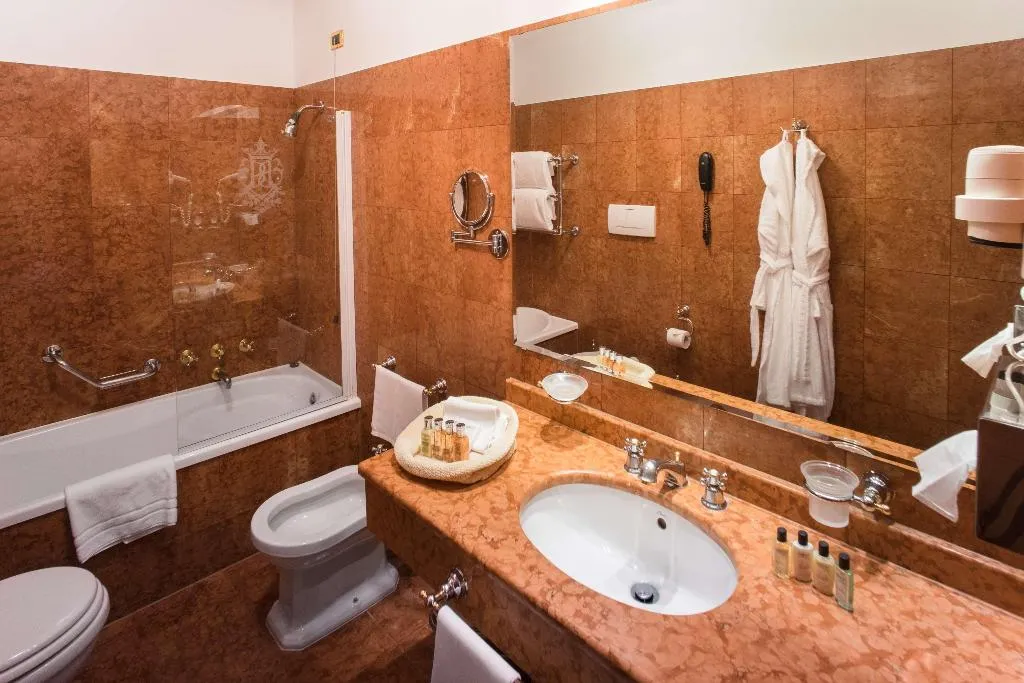 Room, NH Venezia Santa Lucia, Venice