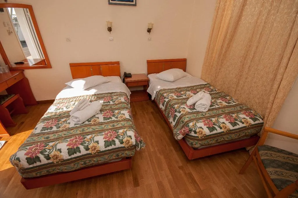 Double or Twin STANDARD Room, Cecil hotel, Athens
