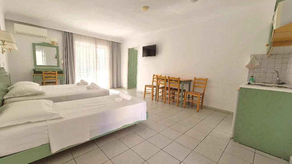 FAMILY ROOM CAPACITY 5 Room, Andromeda, Kos