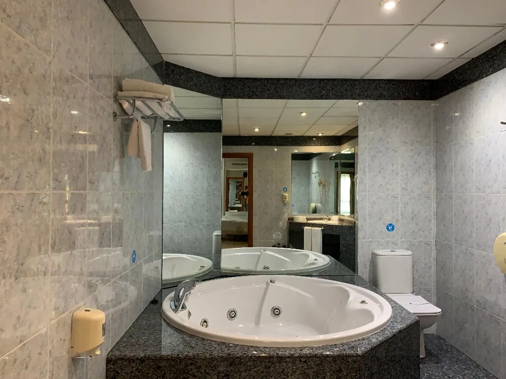 Sports and Entertainment, Hotel Humanes, Madrid