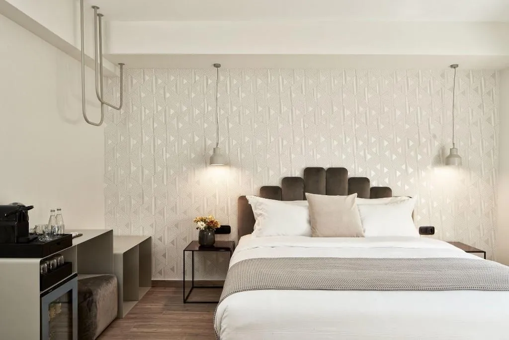 Room, Athens4, Athens