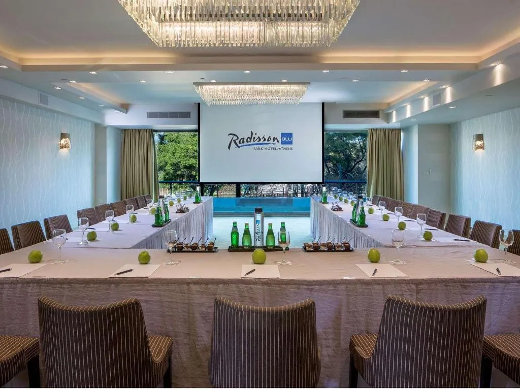 Pool, Radisson Blu Park Hotel Athens, Athens