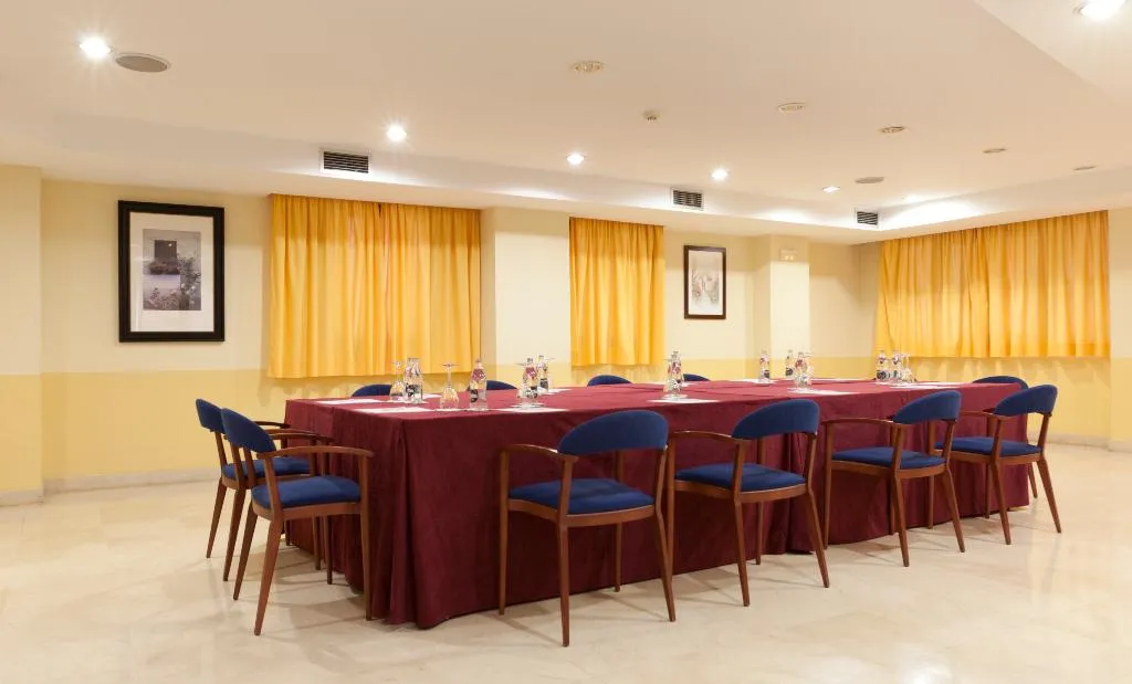 Conferences, Senator Huelva, Costa De La Luz