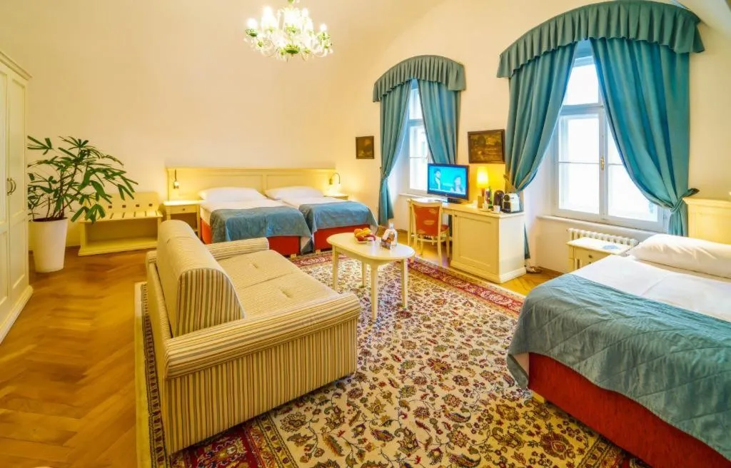 QUADRUPLE STANDARD Room, Josephine Old Town Square - Czech Leading Hotel, Prague