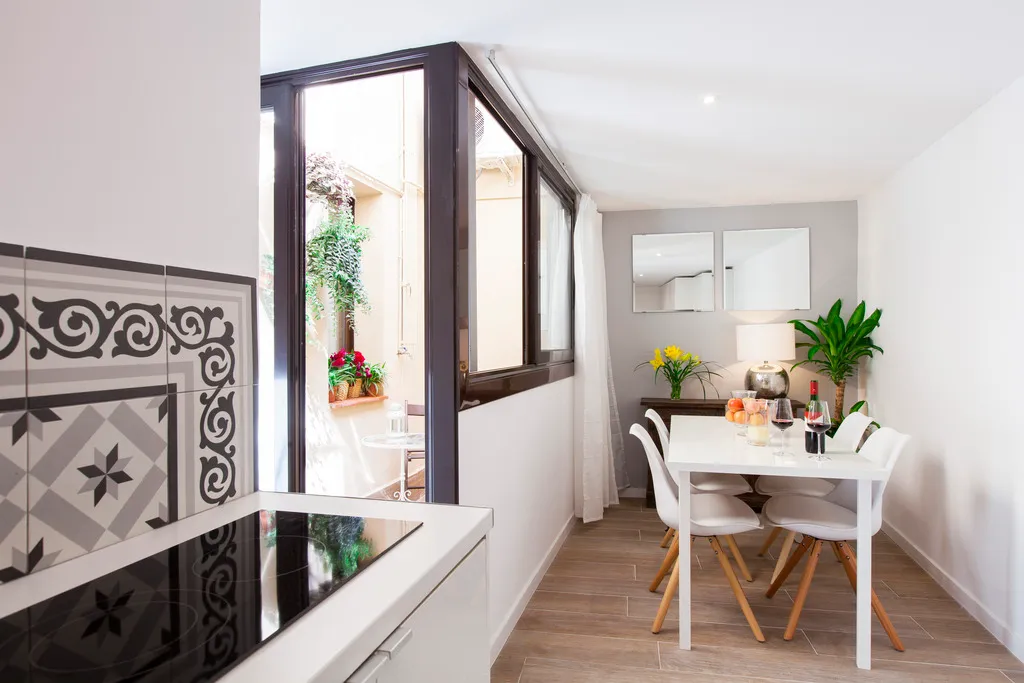 APARTMENT CAPACITY 2 Room, Charming Flats by Aspasios, Barcelona