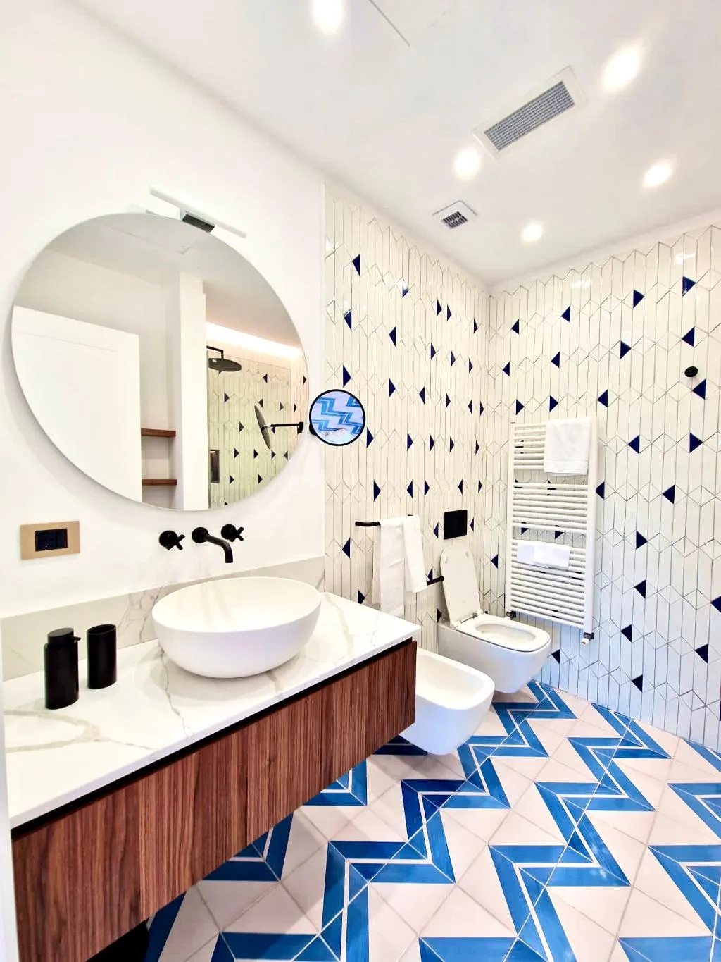 VILLA EXECUTIVE KING BED Room, Orablu Exclusive Villas, Naples