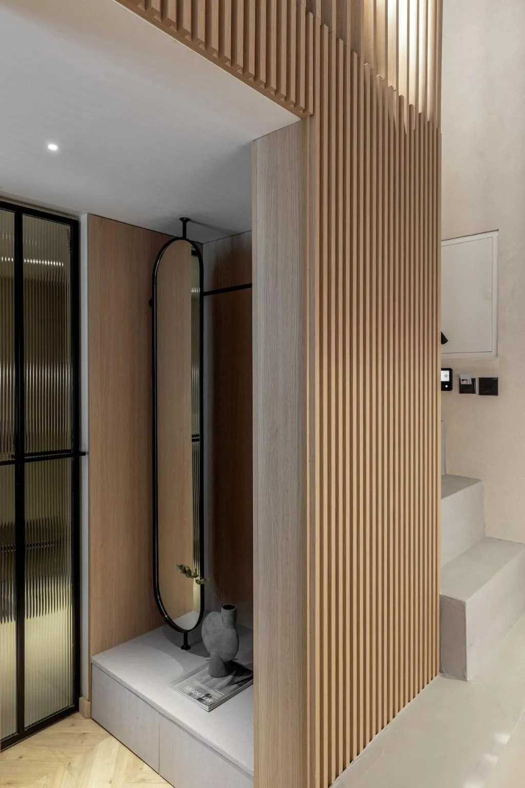Room, Newel Psychiko, Athens