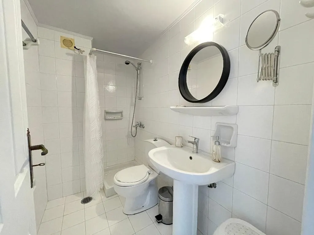 QUADRUPLE TWO DOUBLE BEDS Room, Anamar Symi Residences, Rhodes
