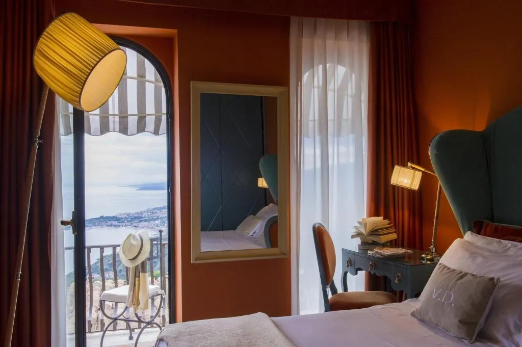 Room, Villa Ducale, Taormina