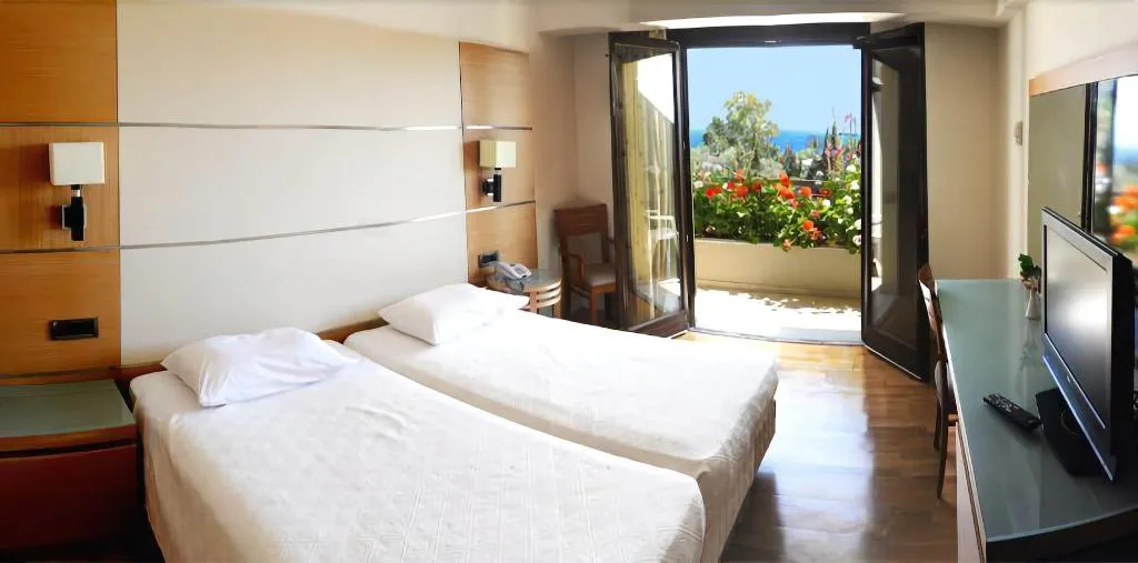 Room, Miramare Hotel Eretria, Athens