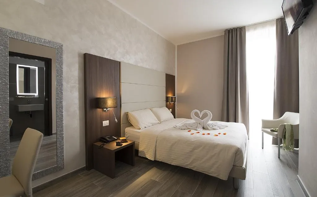 DOUBLE DELUXE Room, Oasi Village Hotel, Milan