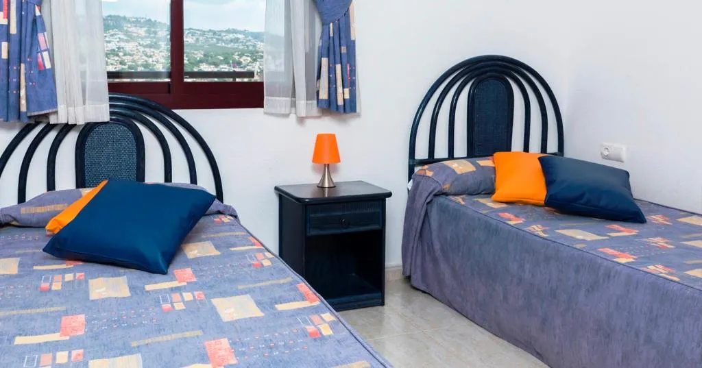 APARTMENT CAPACITY 6 TWO BEDROOMS Room, Coral Beach, Costa Blanca