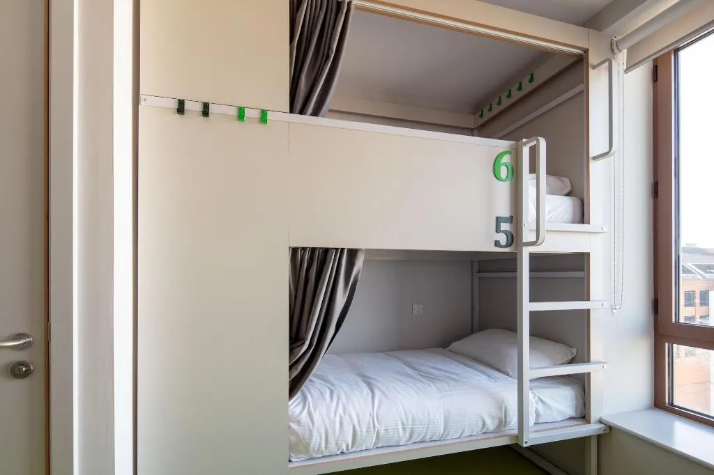 Room, Clink i Lár, Dublin