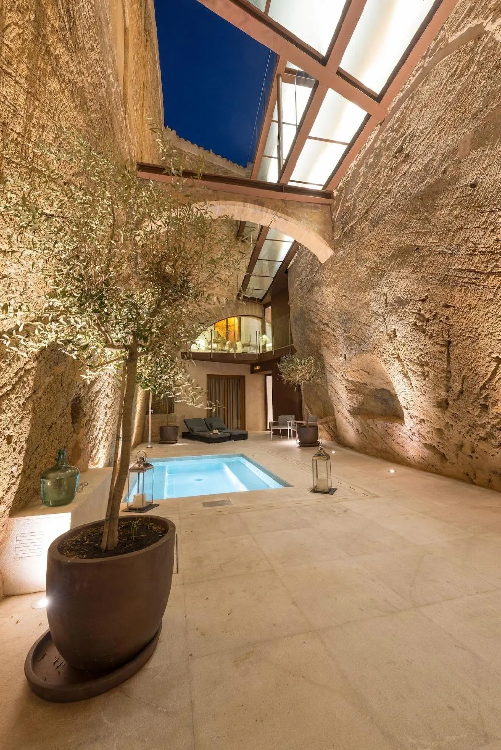 Sports and Entertainment, Hotel Can Mostatxins, Majorca