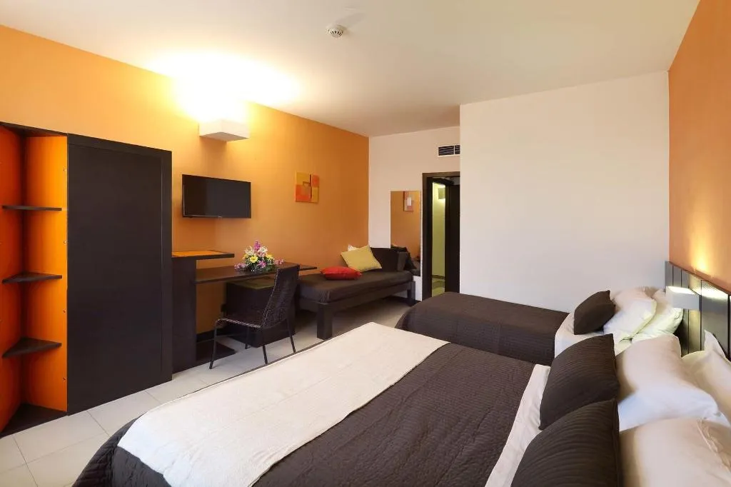 Room, San Giovanni, Taormina