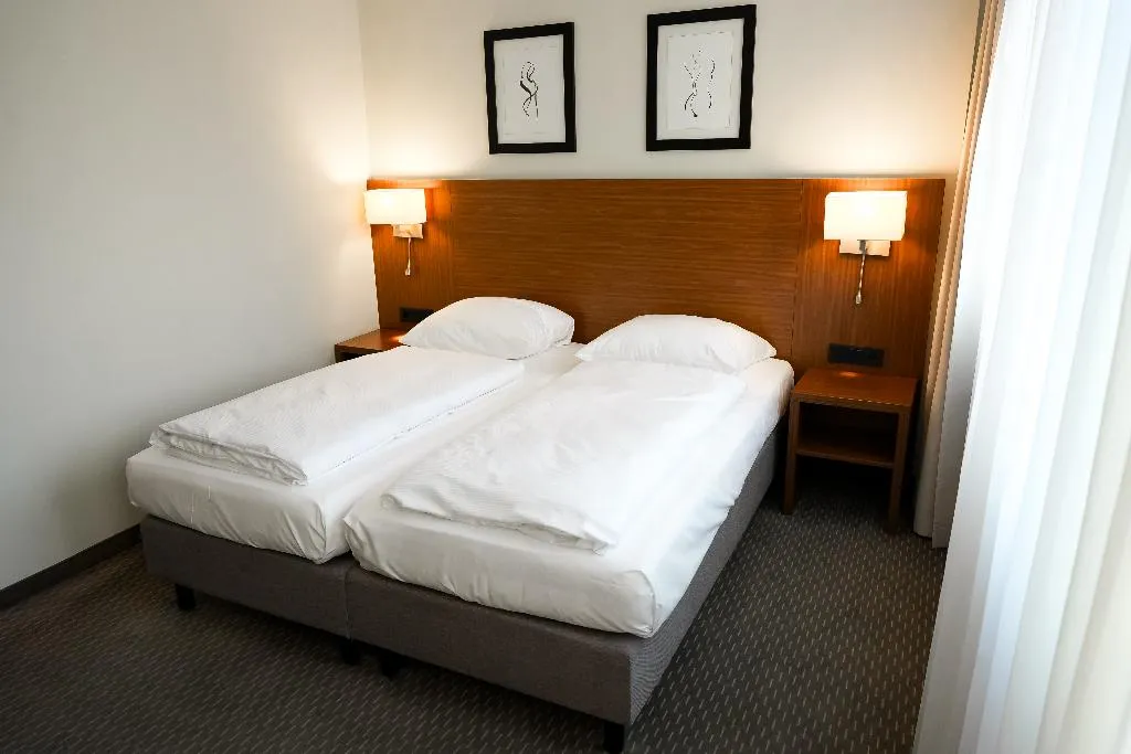 DOUBLE SINGLE USE STANDARD Room, Sylter Hof Berlin, Berlin