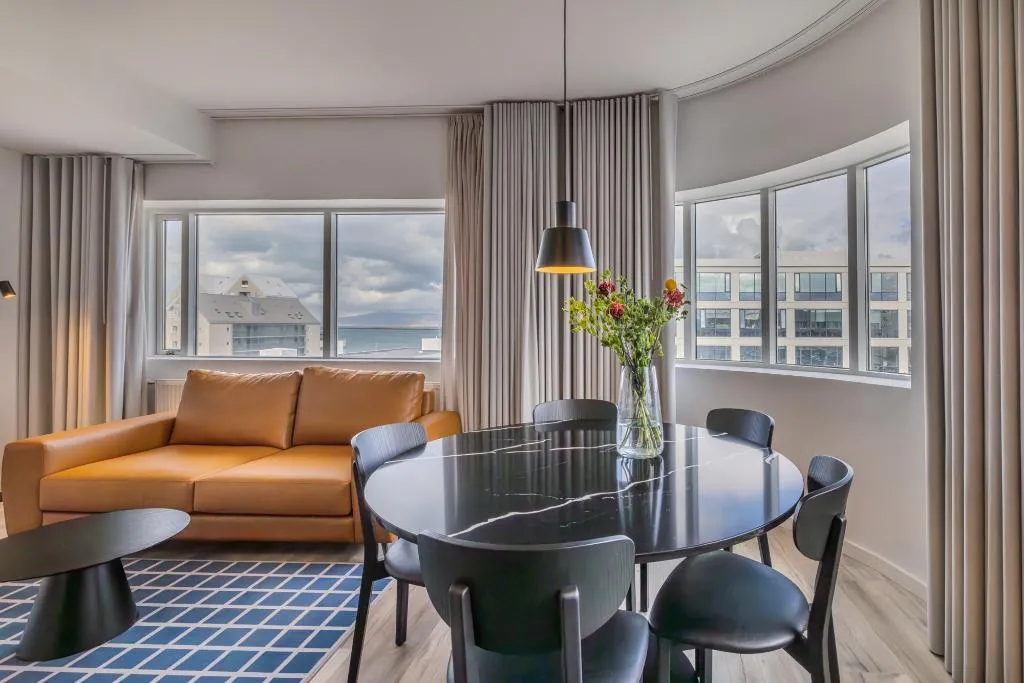 APARTMENT DELUXE WITH BALCONY Room, Hlemmur Suites, Reykjavik
