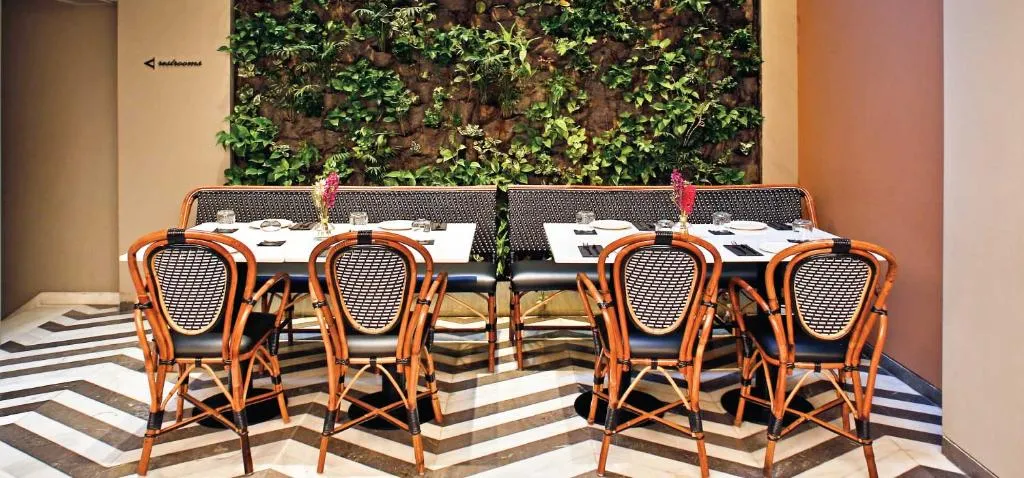 Restaurant, Lozenge Hotel, Athens